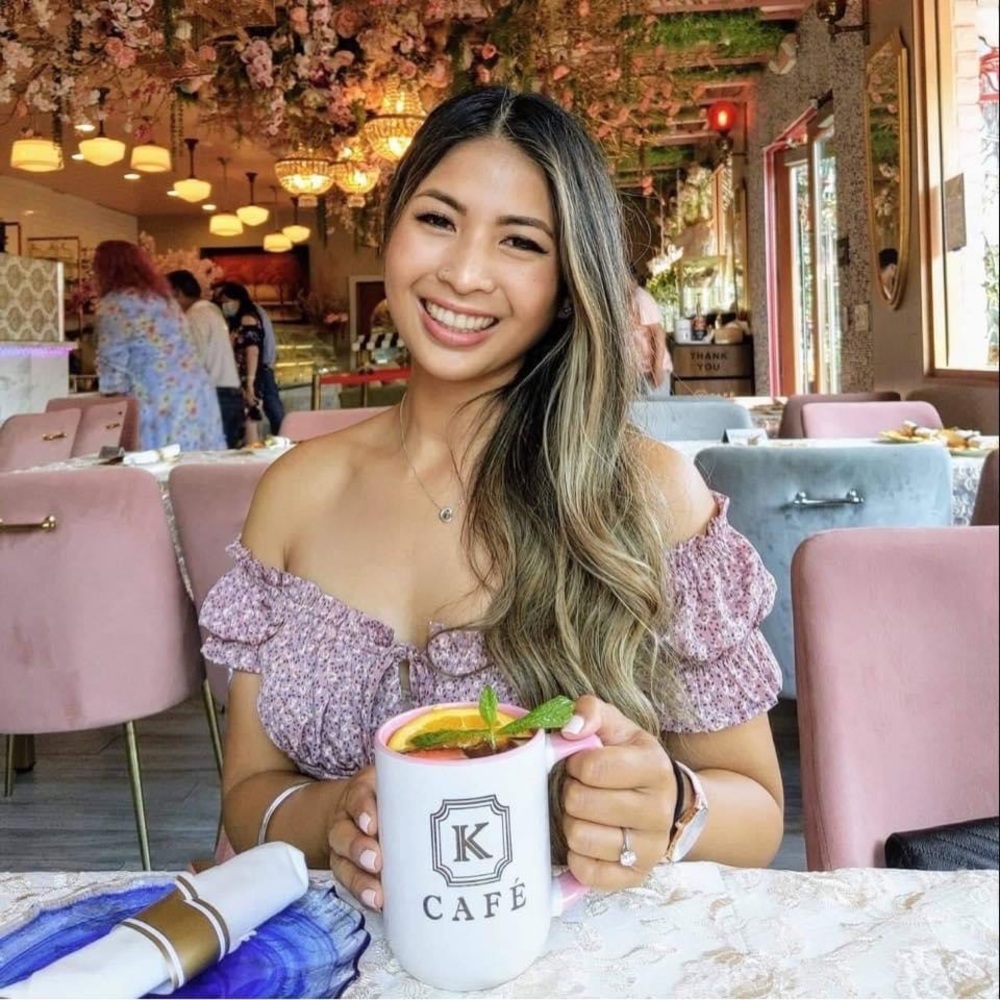 Meet your seller! 💕